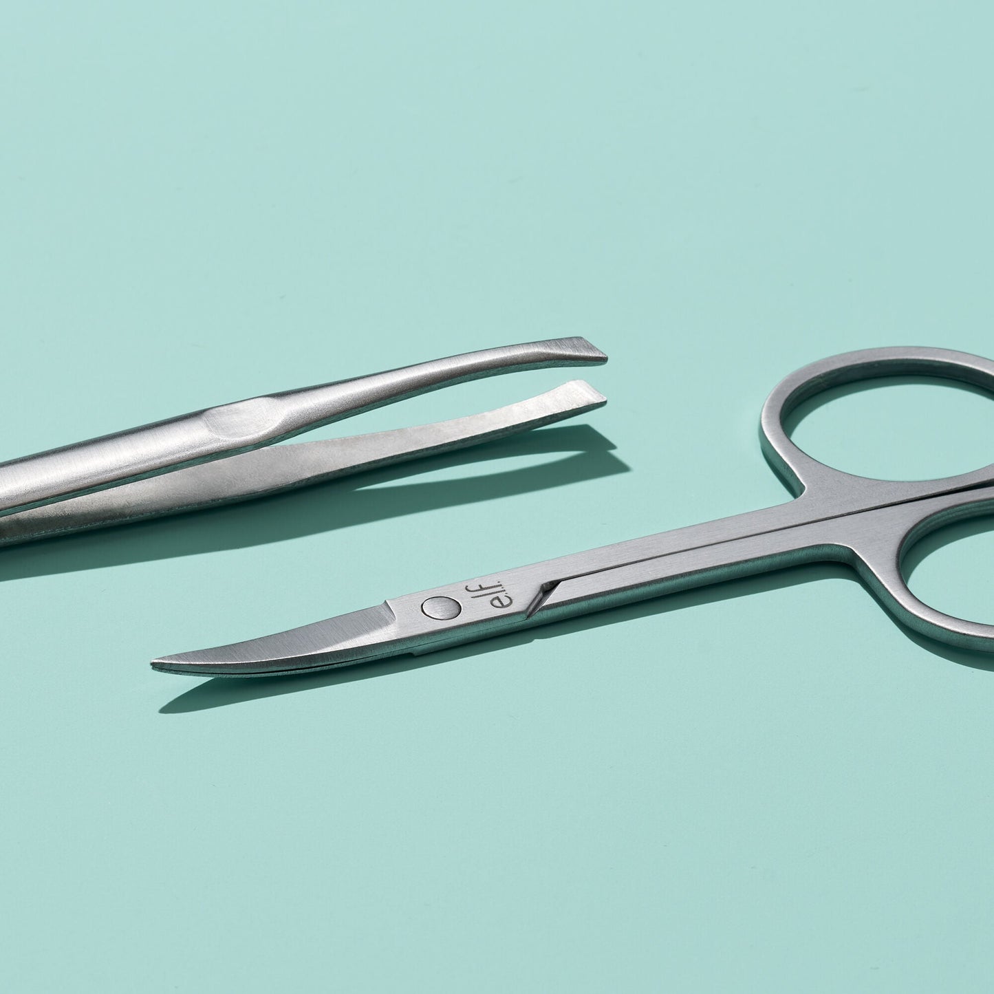 on-point-brow-kit-e1 011822_Brow-ToolSet-V1_0019-RGB_IGF.jpg