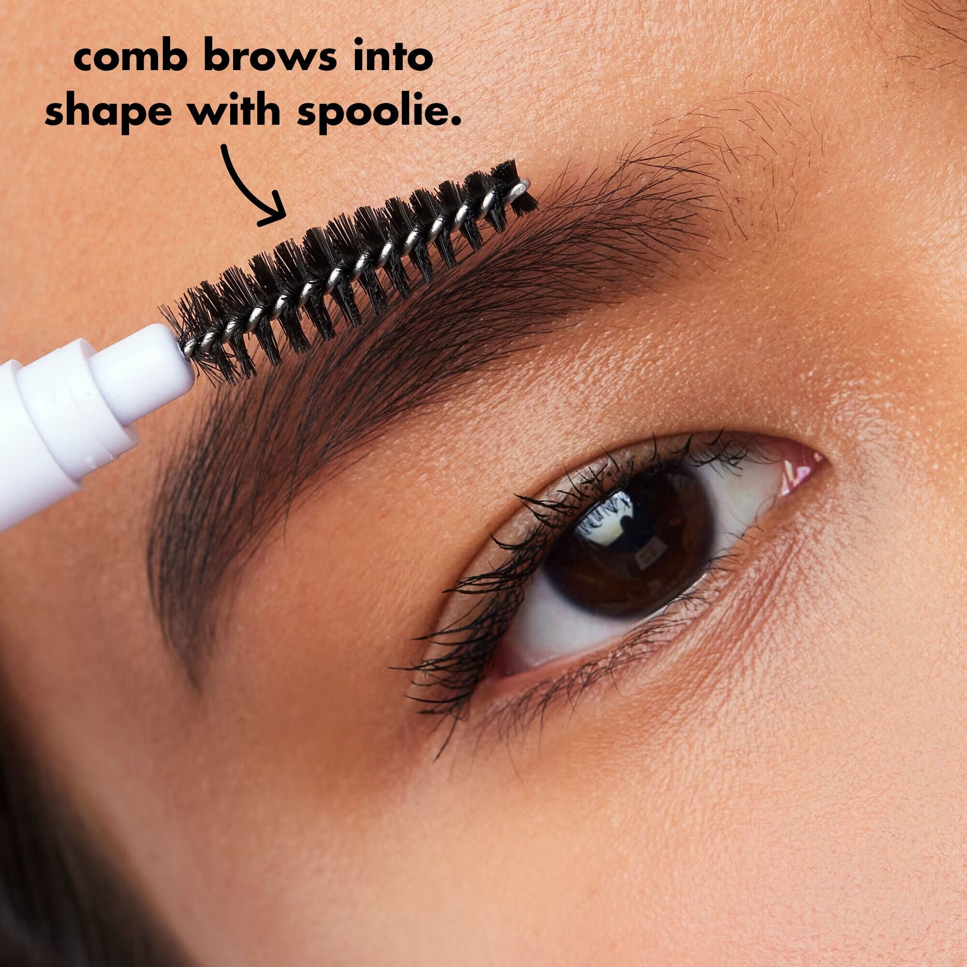 instant-lift-brow-pencil-z3 0326_EDU_InstantBrowLift_HowTo2_Spoolie.jpg