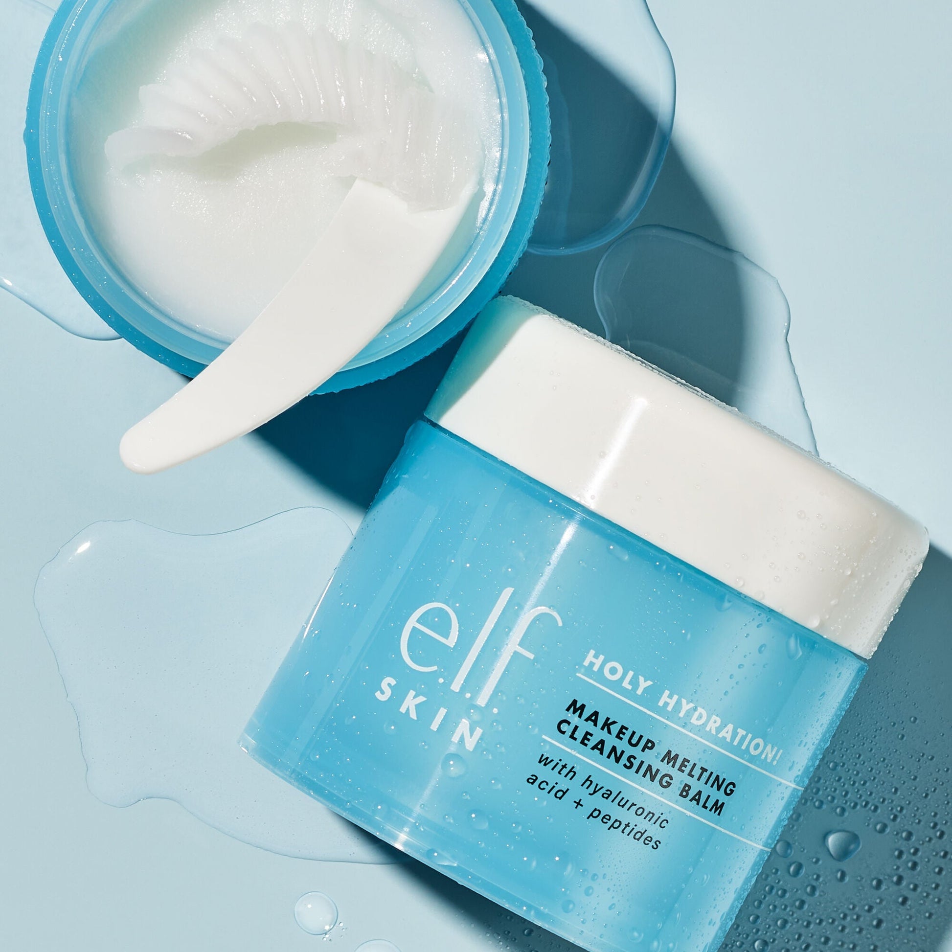 holy-hydration-makeup-melting-cleansing-balm-l6 040422_HolyHydration_Makeup_Melting_Cleansing_Balm_0486_COMP_IGF_42230544-e497-4b93-8d42-3ca97aad8cf1.jpg