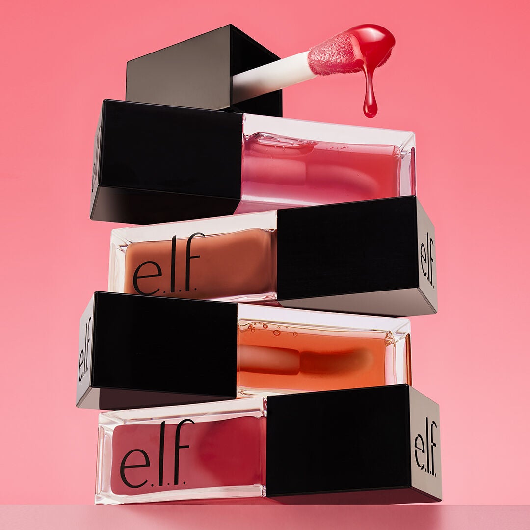 glow-reviver-lip-oil-a2 053023_SL_GlowRev_Fam_FOCUSSTACK-2RGB_IGF_a02f77a9-bf07-4a60-8c73-7b207cf9f12d.jpg