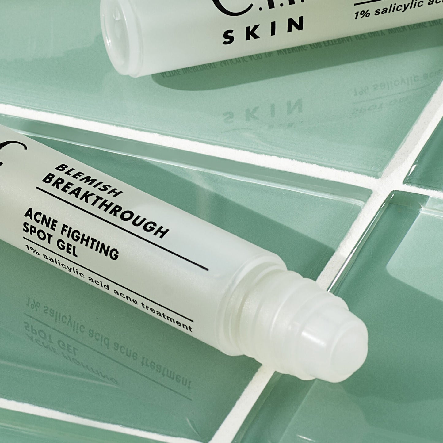 blemish-breakthrough-acne-fighting-spot-gel-a8 05_021622_SL_BT_Gel_Main_0218_FINAL_IGF_V2.jpg