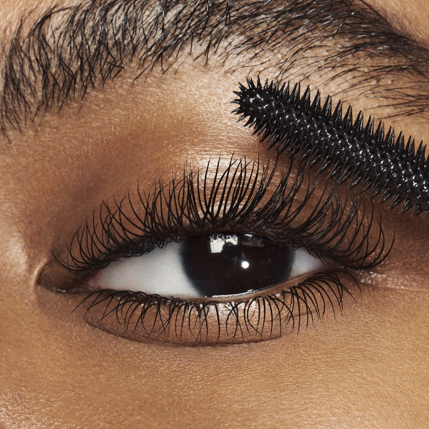 lash-it-loud-mascara-b4 09292020_Ashley_LashLip_065_v4b_IGF.jpg