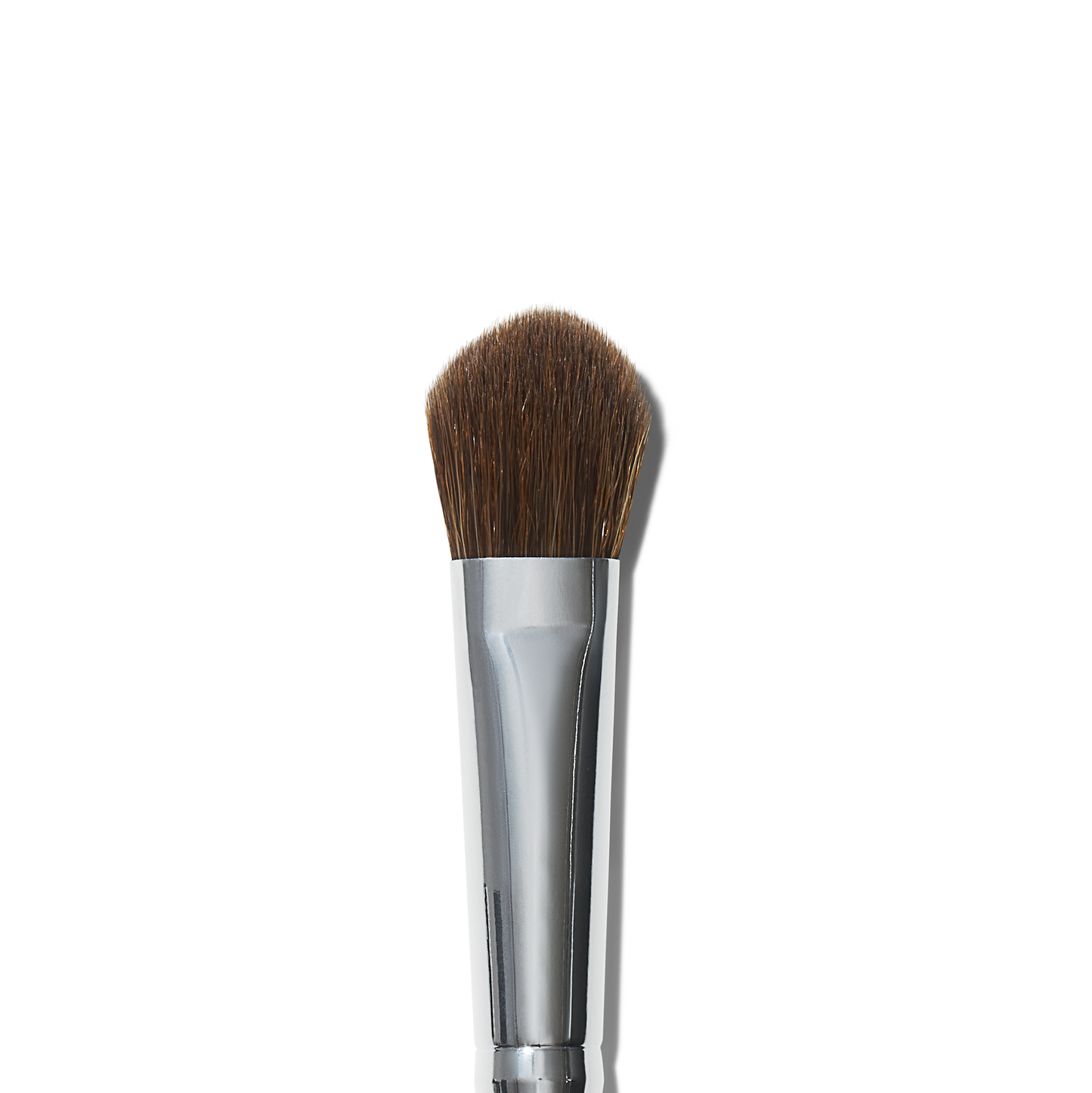 wide-tapered-eyeshadow-brush-p6 21994_MACRO_R.png