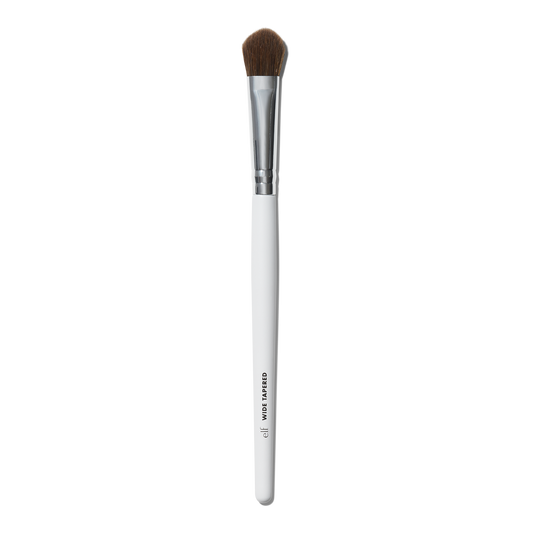 wide-tapered-eyeshadow-brush-p6 21994_OPENA_R.png