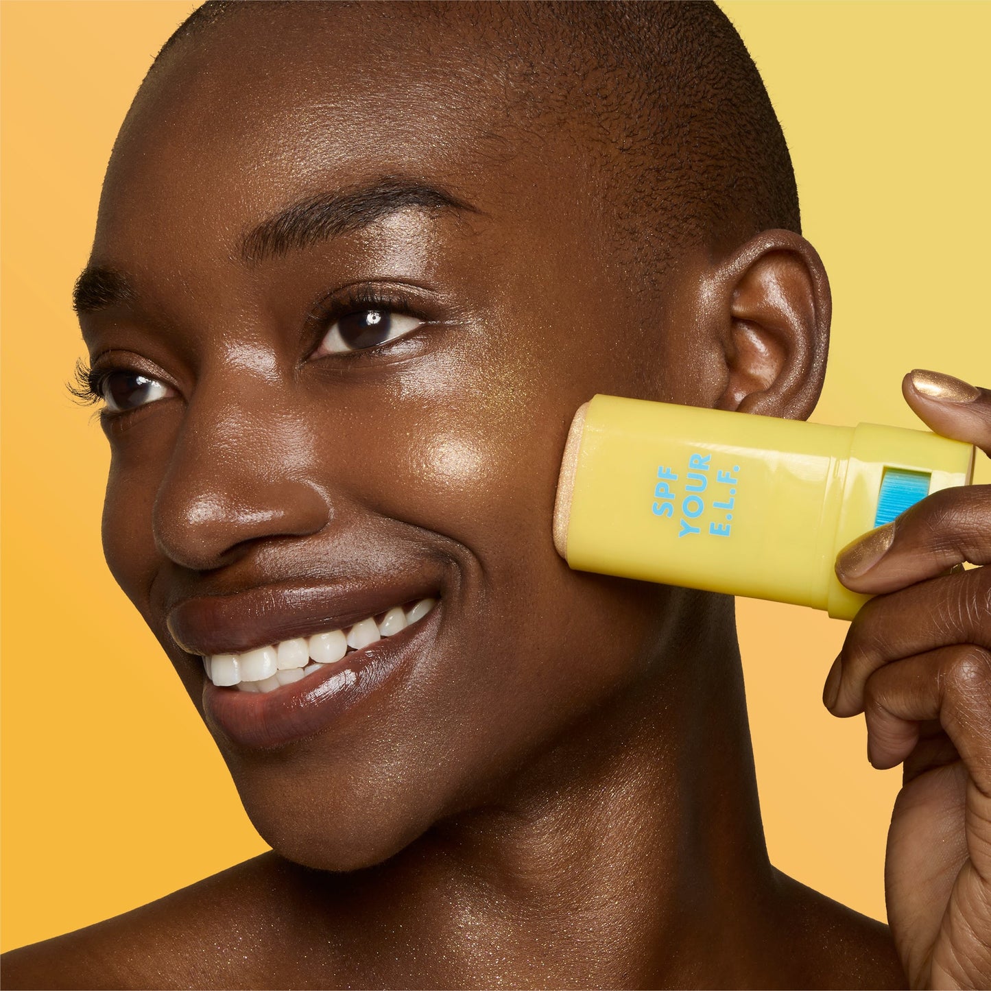 suntouchable-invisi-stick-spf-50-glitz-j5 57109_SUNTOUCHABLES_INVISI_STICK_IYANNA_0124_V4.jpg