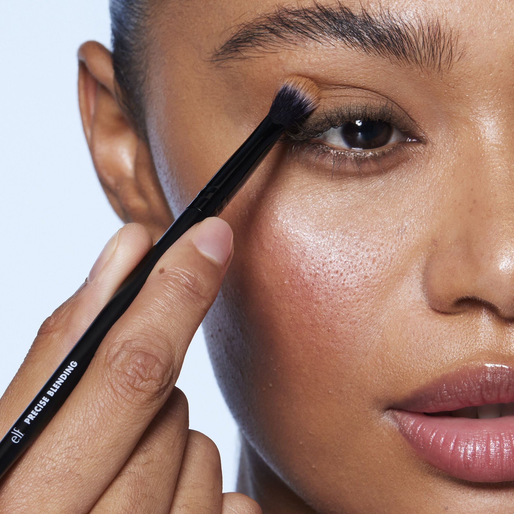 precise-blending-brush-q4 81284_Tapered_Blending_Brush.jpg