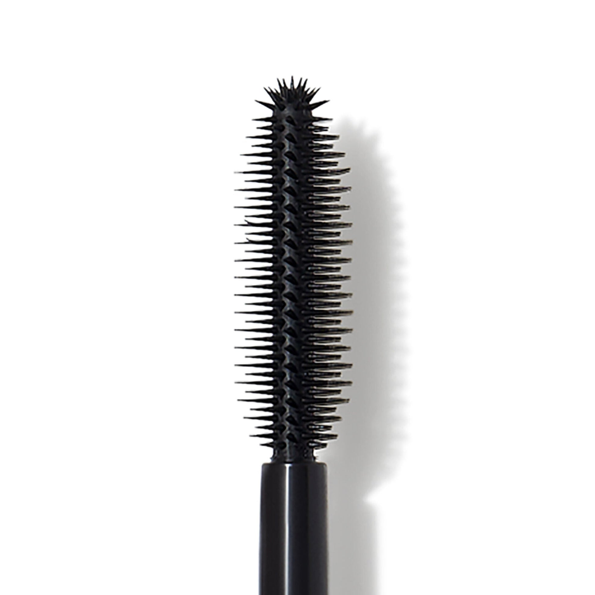 lash-it-loud-mascara-b4 81580_EYMSC_OpenA_R_Macro_R_6384b980-f497-4af6-8817-ff85df668ced.jpg