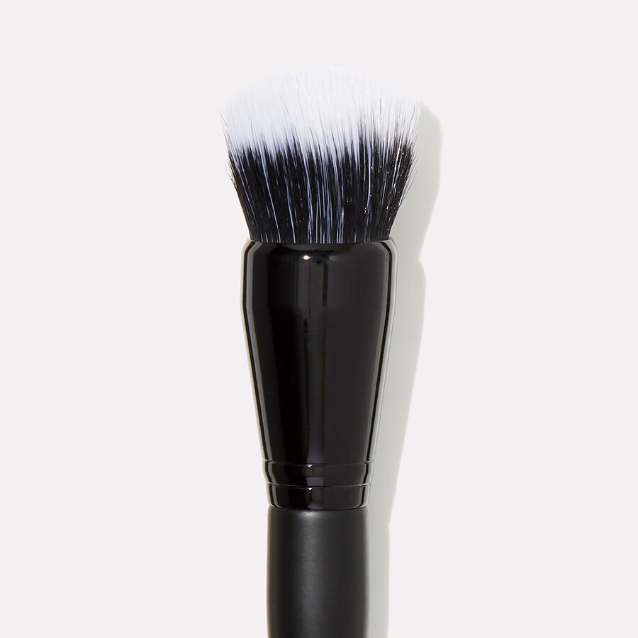 domed-stipple-brush-z1 84050_SelfieReadyStippleBrush_2.jpg