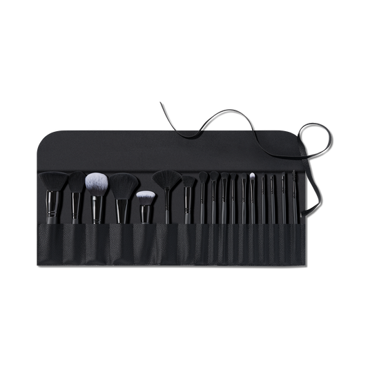 17-piece-ultimate-makeup-brush-set-and-travel-roll-v1 84673_TravBrushSet_AllBrush__590_OPEN_V3_R_R.png